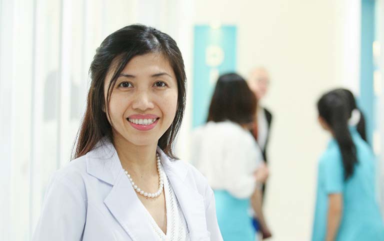 bác sĩ chữa rụng tóc giỏi ở tphcm
